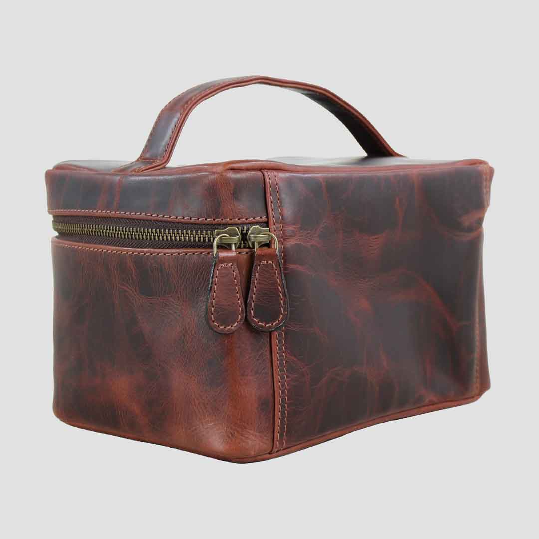 Elford Handle Leather Wash Bag Brown
