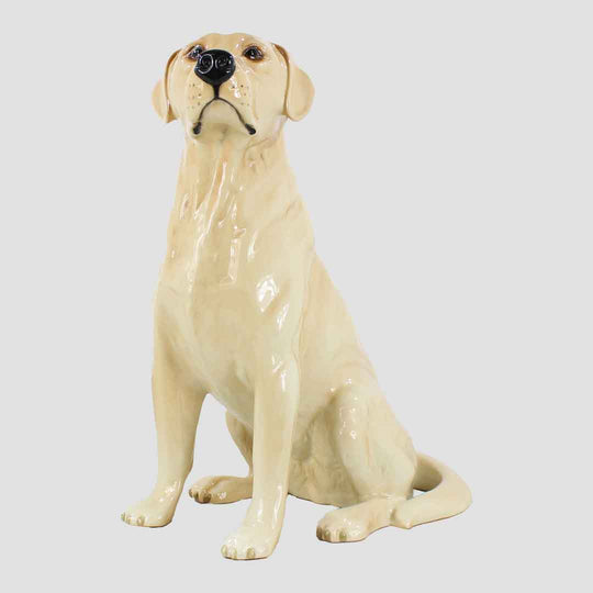 Beswick Seated Yellow Labrador (Large)