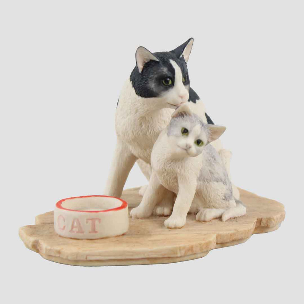 Catlick - Cat Licking Kitten Border Fine Arts