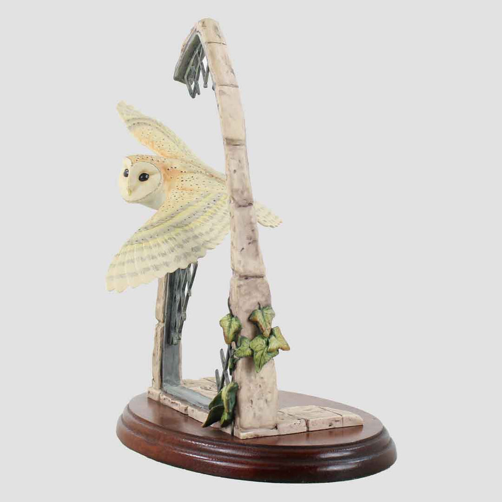 Monarch Of The Dawn Border Fine Arts
