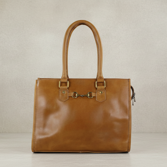 Abigail Snaffle Handbag In Antique Tan
