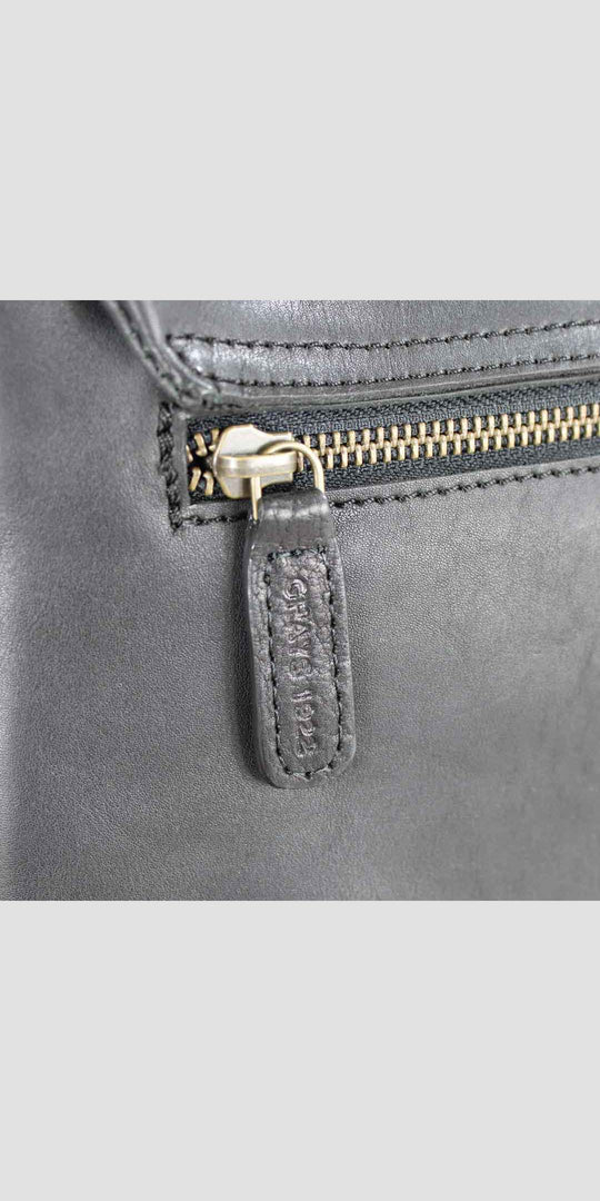 Lucy Snaffle Saddle Bag Black