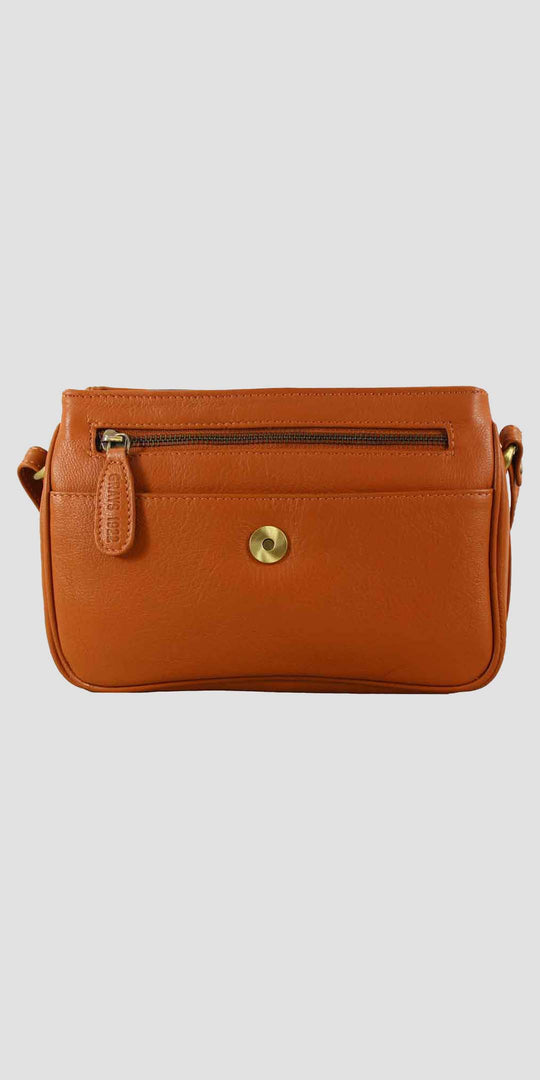 Isla Shoulder Bag with Snaffle in Tan