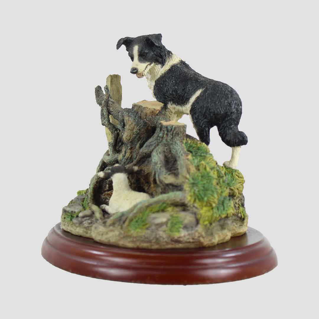 Found Safe Border Fine Arts Studio Model Collie and Lamb