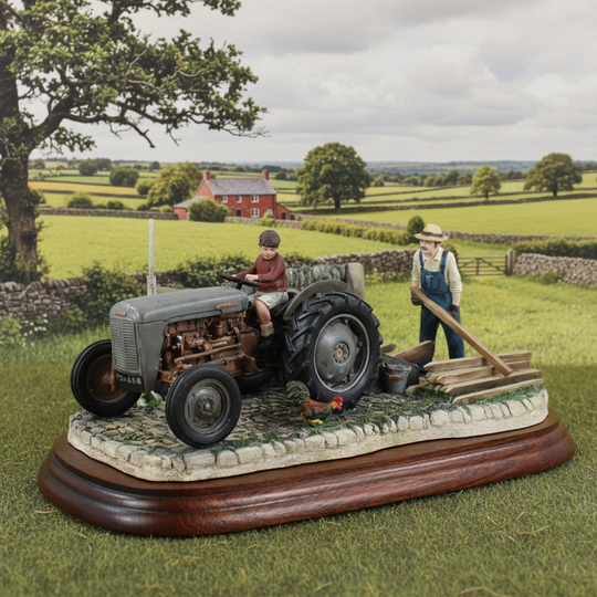 Golden Memories Ferguson 35 Tractor Model Border Fine Arts Original Box and Certificate