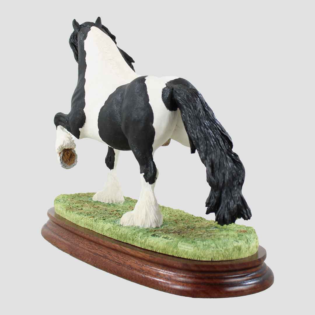 The Vanna (Piebald) Border Fine Arts Horses