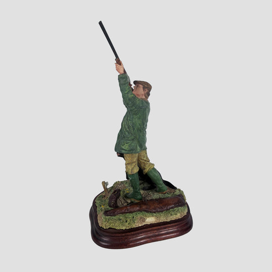 The Crosser Black Labrador Border Fine Arts Limited Edition Gundog Model