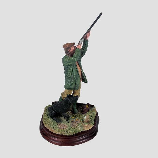 The Crosser Black Labrador Border Fine Arts Limited Edition Gundog Model