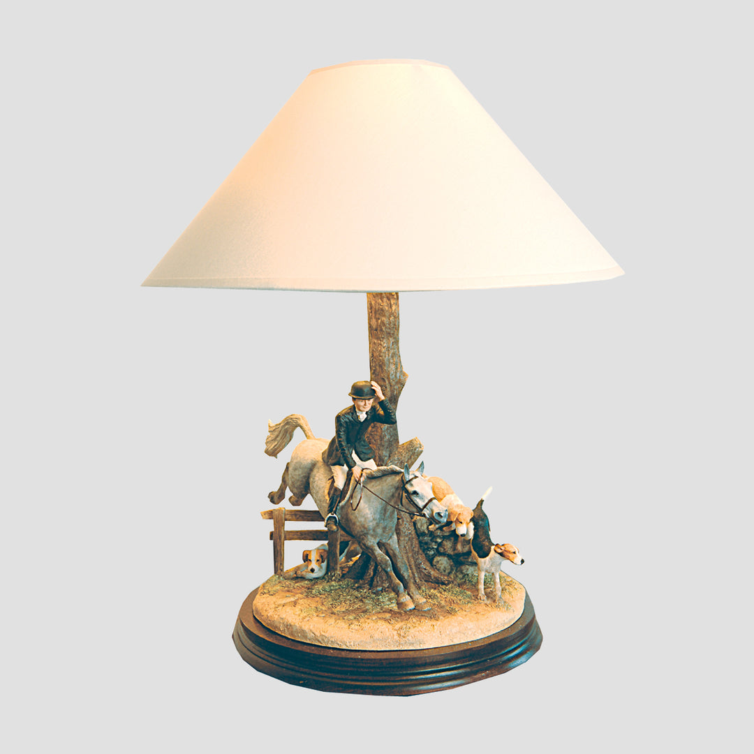 Tally Ho Huntsman Border Fine Arts Hunting Lamp Model Grey