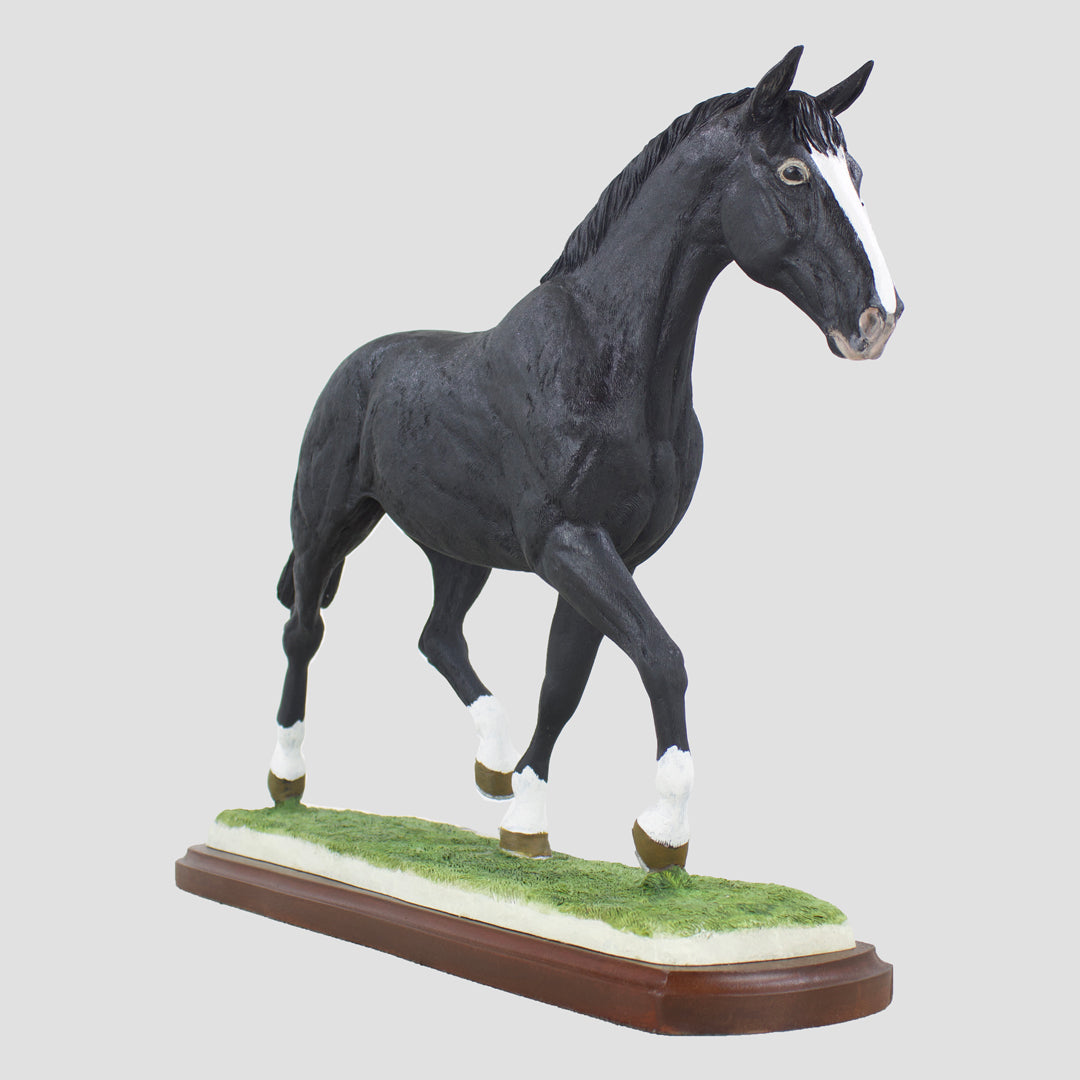 Hunter (Black) Border Fine Arts Horse