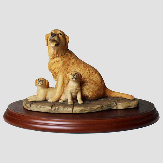 Golden Retriever and Pups Border Fine Arts