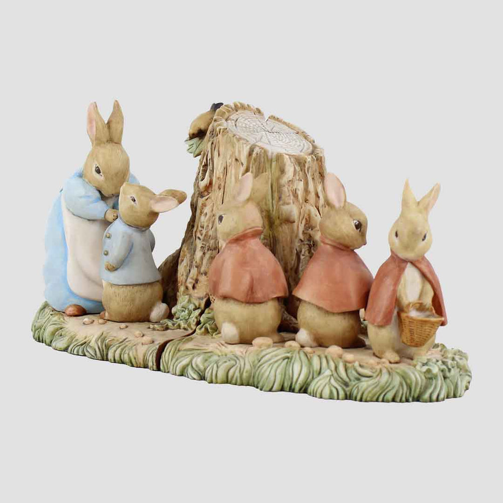 Peter Rabbit, Flopsy, Mopsy And Cotton-Tail Border Fine Arts Bookends