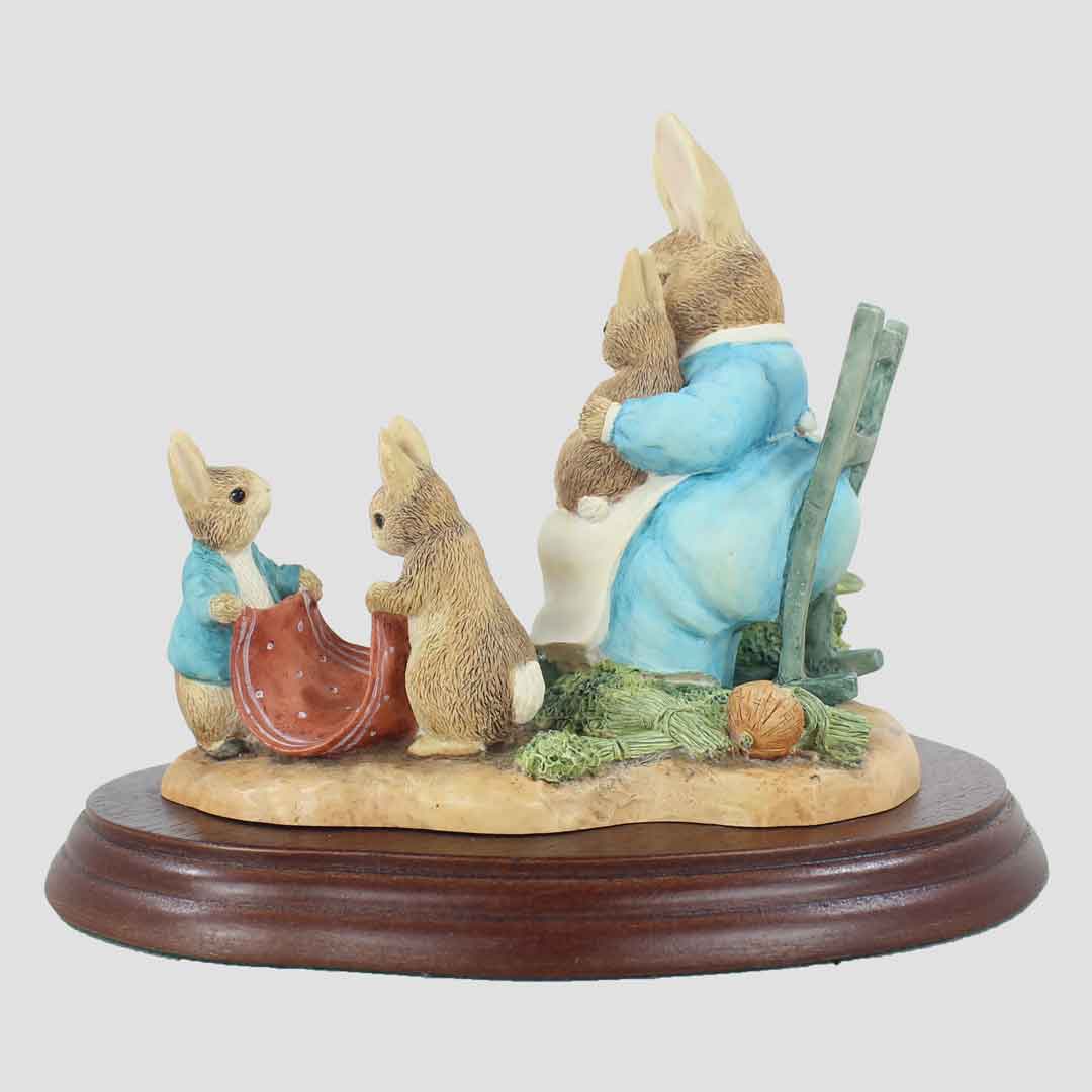 Beatrix Potter Mrs Rabbit And Children Border Fine Arts