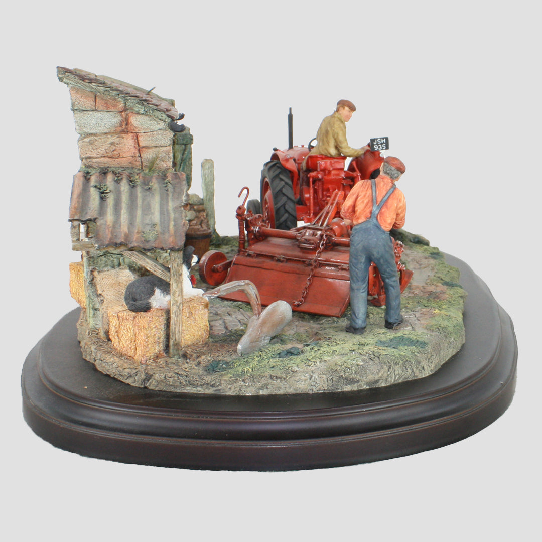 Hitching Up A Country Artists Model With Original Certificate