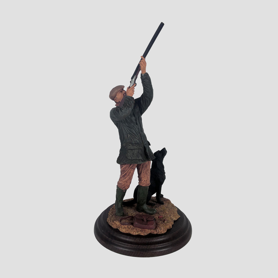 First Brace - Labrador Country Artists Gun Dog Model