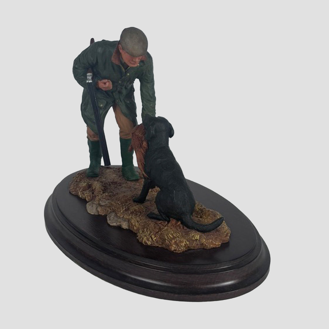 A Fruitful Day Country Artists Gun Dog Model