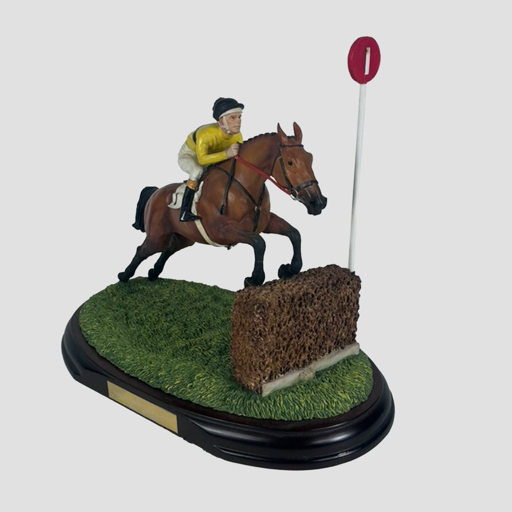 Arkle Country Artists Race Horse Model