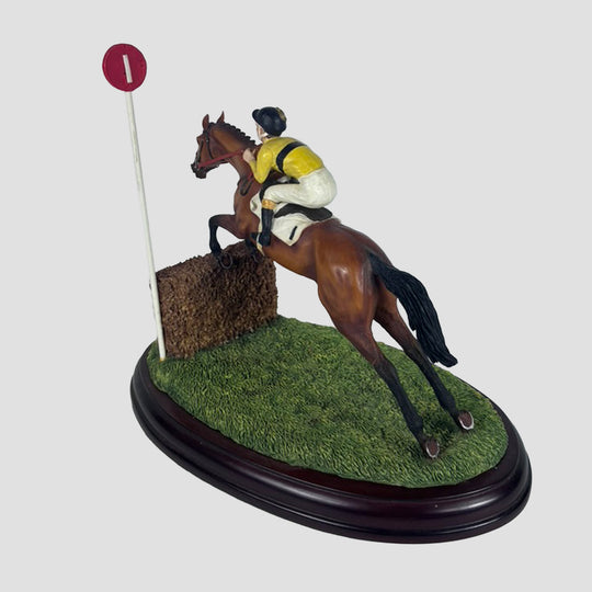 Arkle Country Artists Race Horse Model