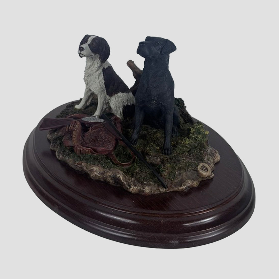 Springer and Labrador Country Artists Gun Dog Model