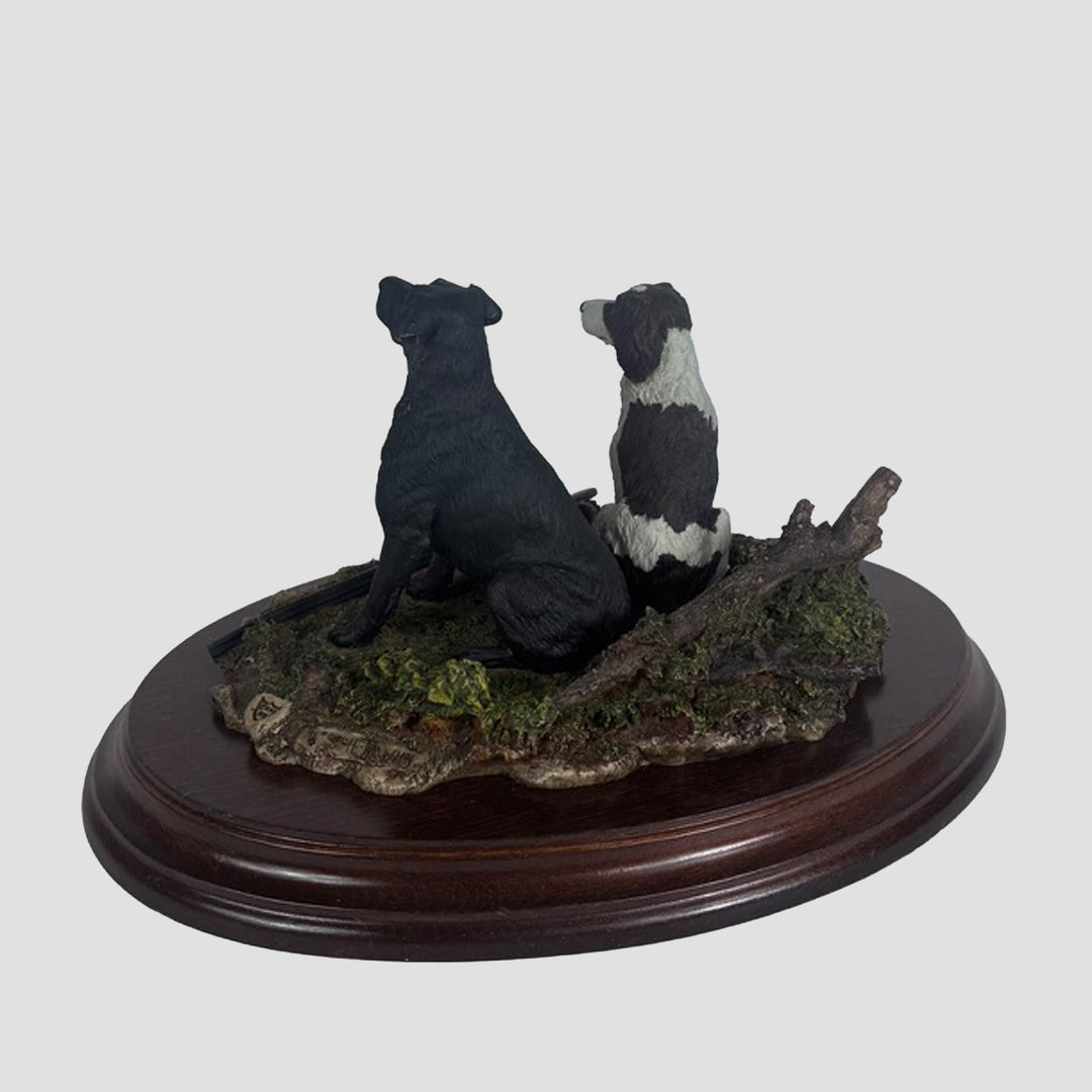 Springer and Labrador Country Artists Gun Dog Model