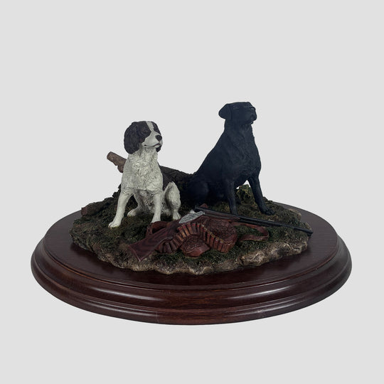 Springer and Labrador Country Artists Gun Dog Model