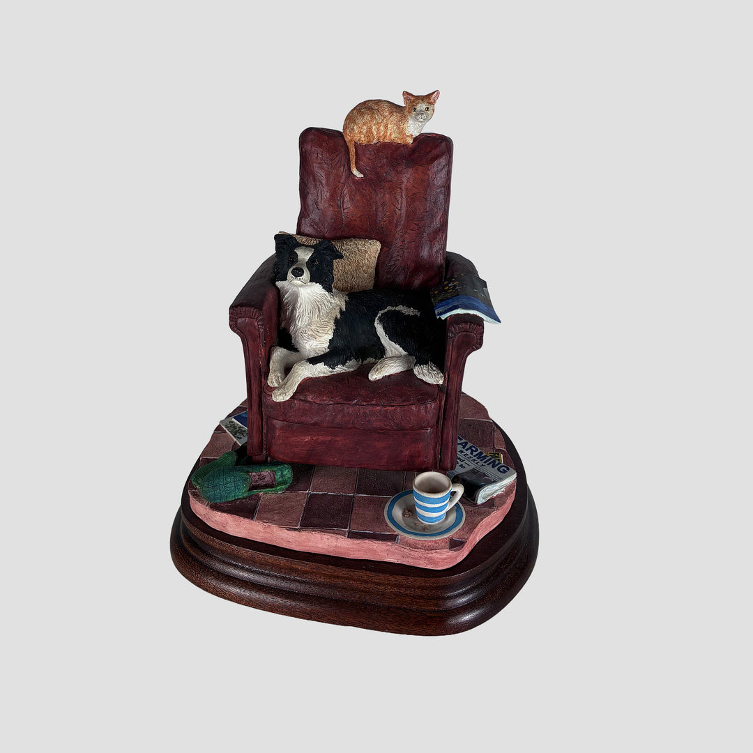 Border Fine Arts Caught Napping Border Collie Dog Model (B0972)