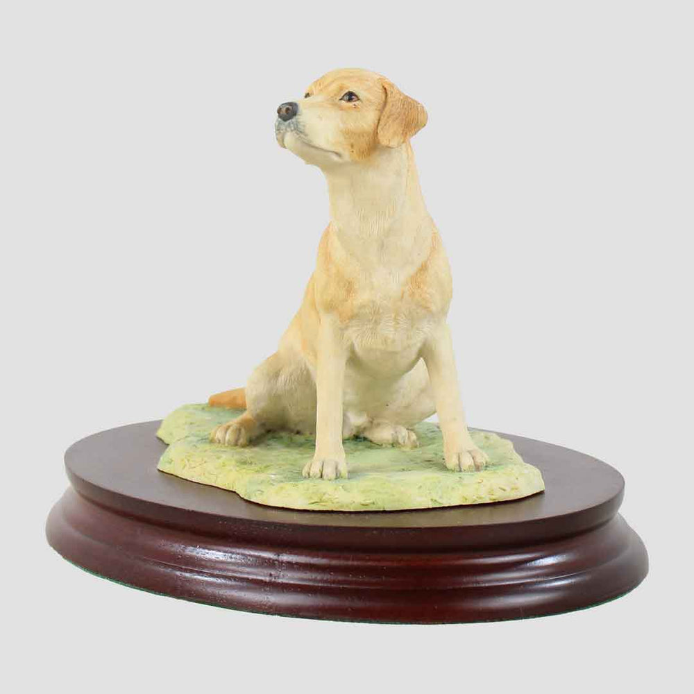 Labrador (Yellow) Seated Border Fine Arts Dogs