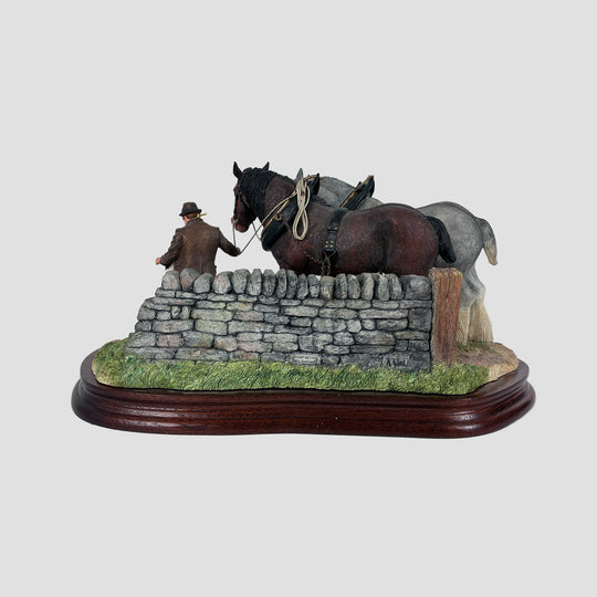 Homeward Bound Border Fine Arts Shire Horse with Original Certificate