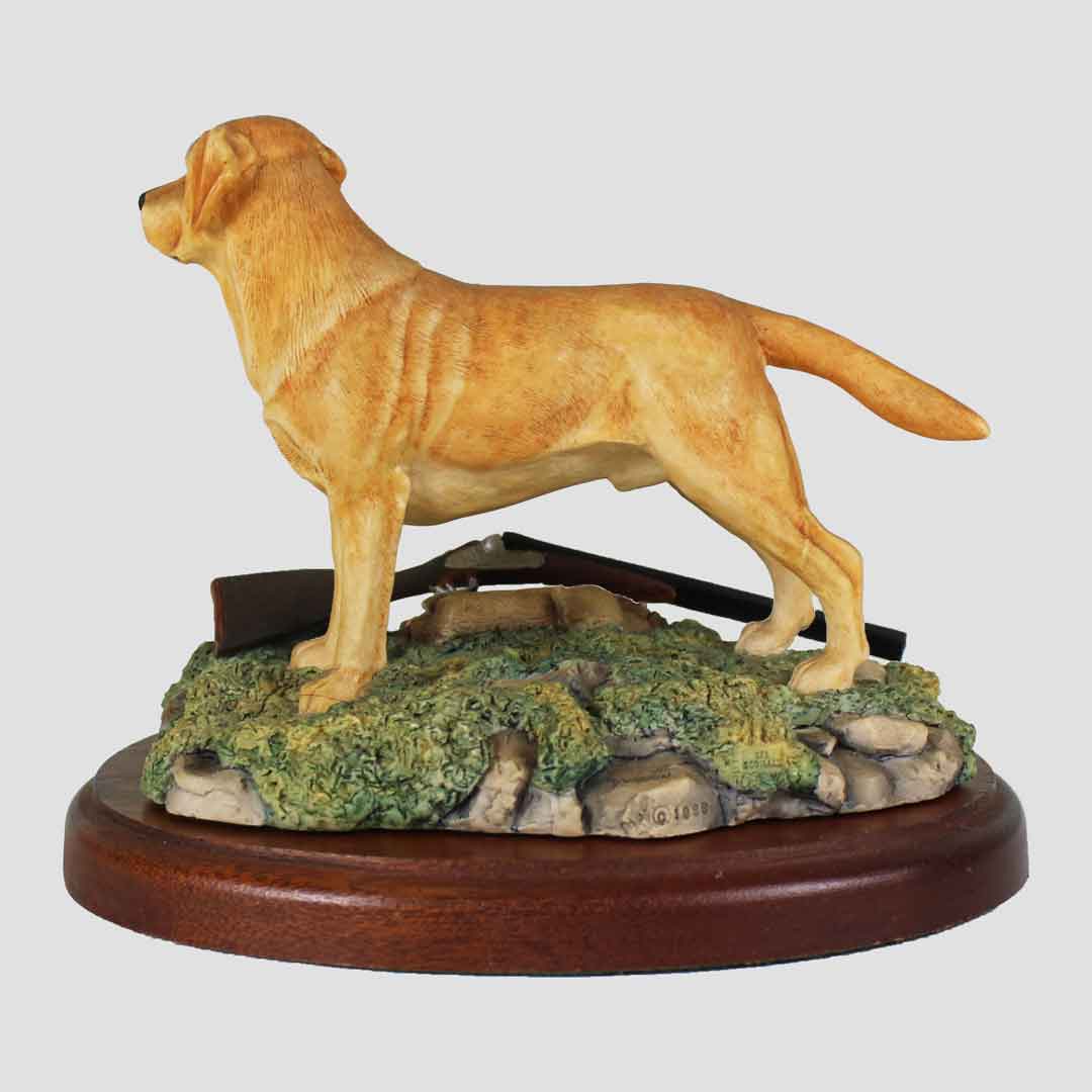 Labrador with Gun Border Fine Arts