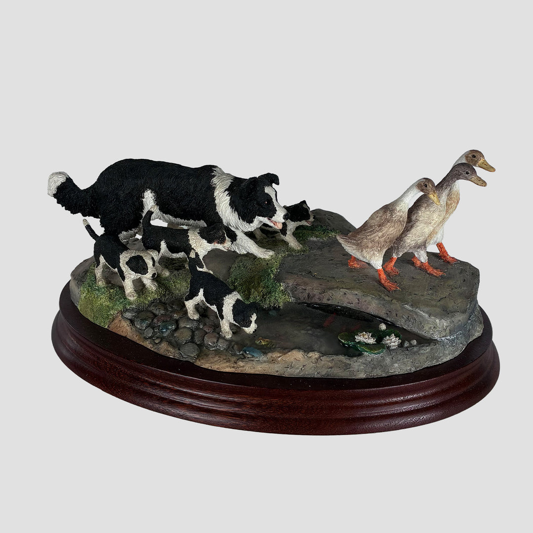 Border Fine Arts Keep On Running Border Collie Model (B1207)
