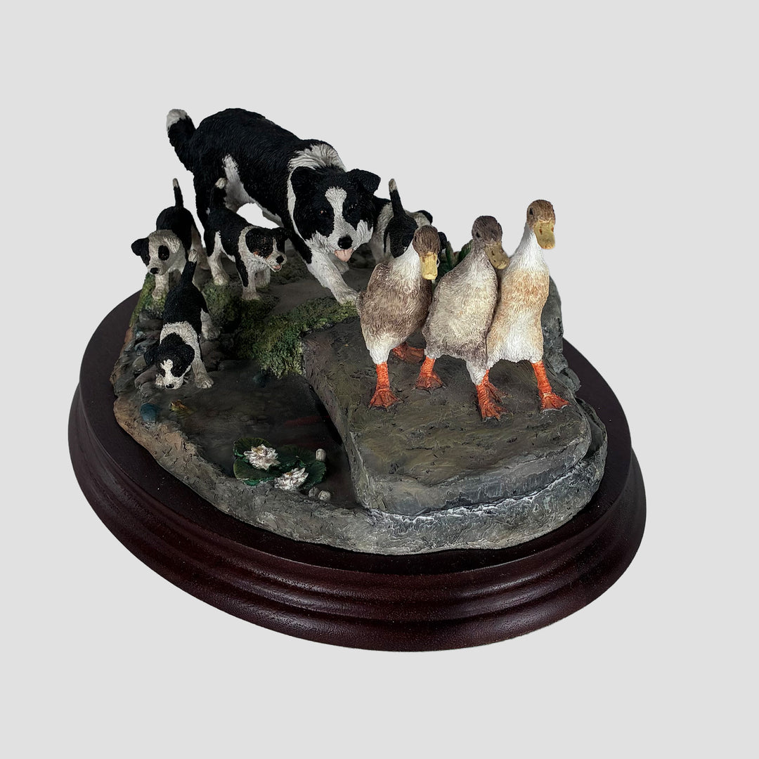 Border Fine Arts Keep On Running Border Collie Model (B1207)