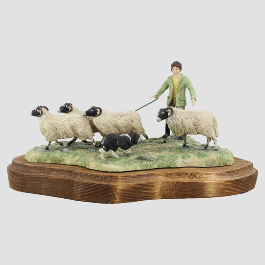 Shedding Border Fine Arts (Replacement Plinth)