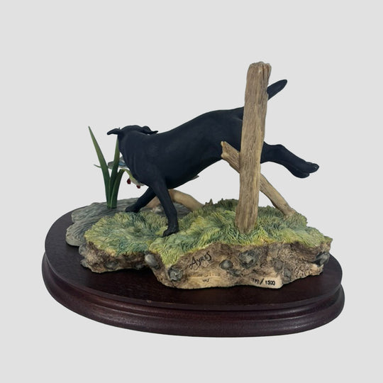 Disturbing the Peace Labrador Gundog Model