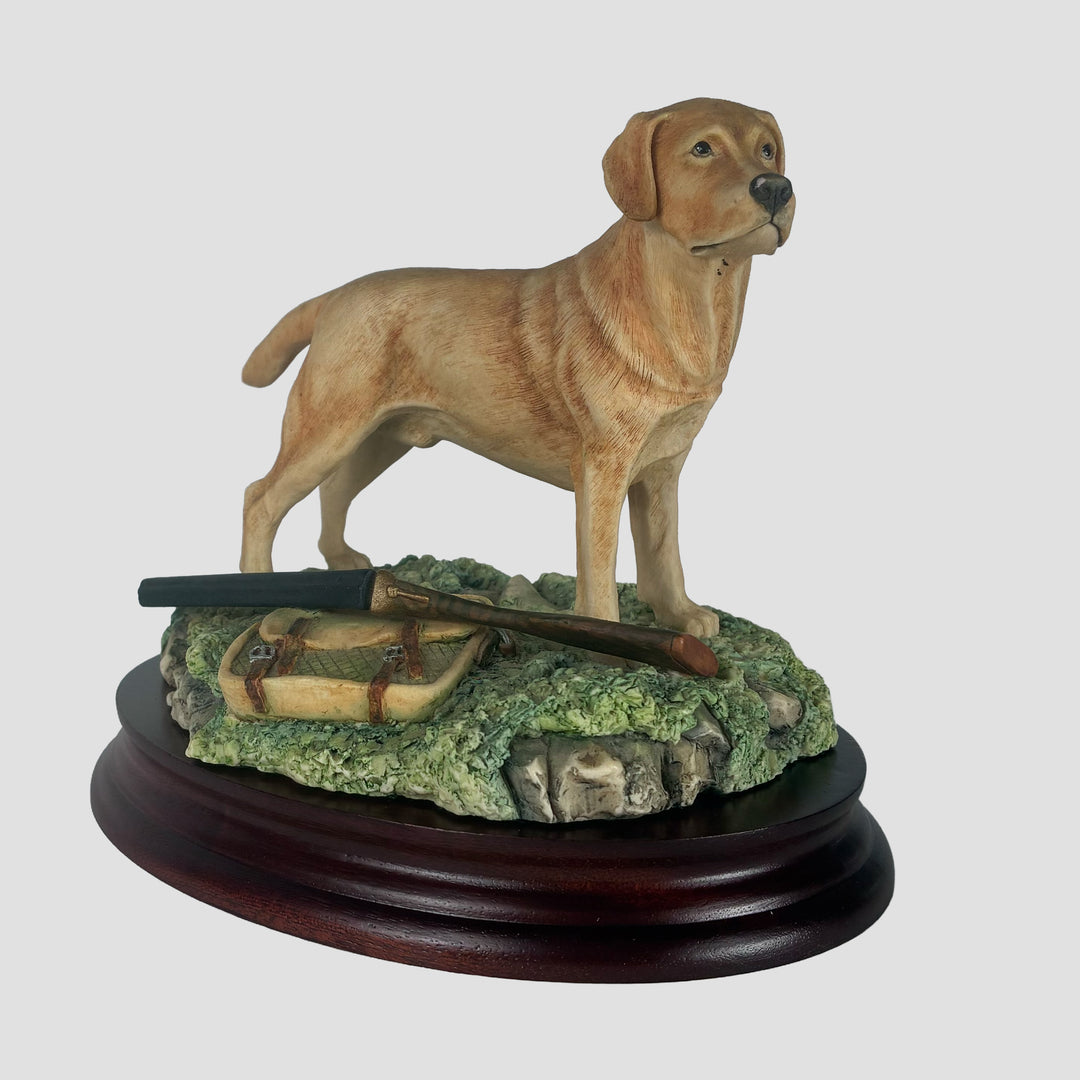 Labrador with Gun Standing in Yellow Border Fine Arts Dog Model