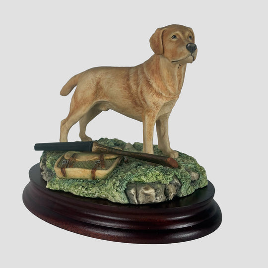Labrador with Gun Standing in Yellow Border Fine Arts Dog Model