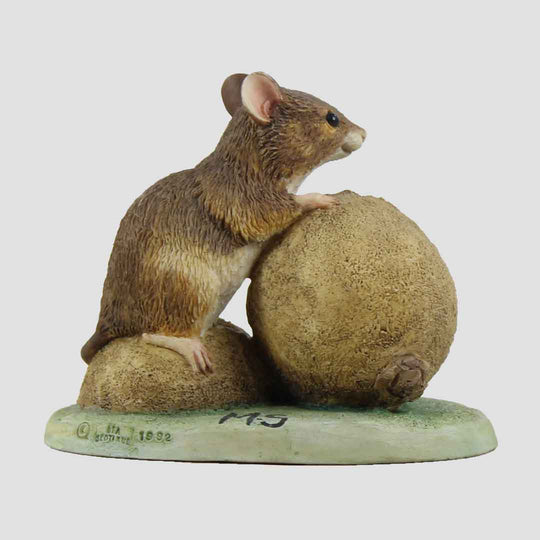 Mouse And Kiwi (No Plinth) Border Fine Arts