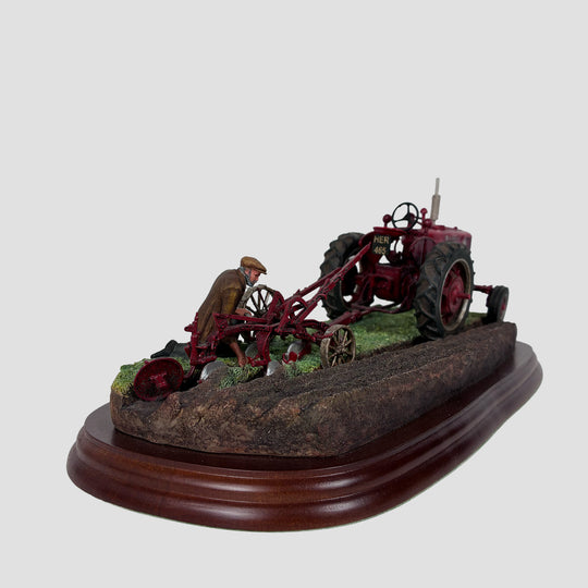 Making Adjustments Mcormick Farmall Border Fine Arts Tractor Model