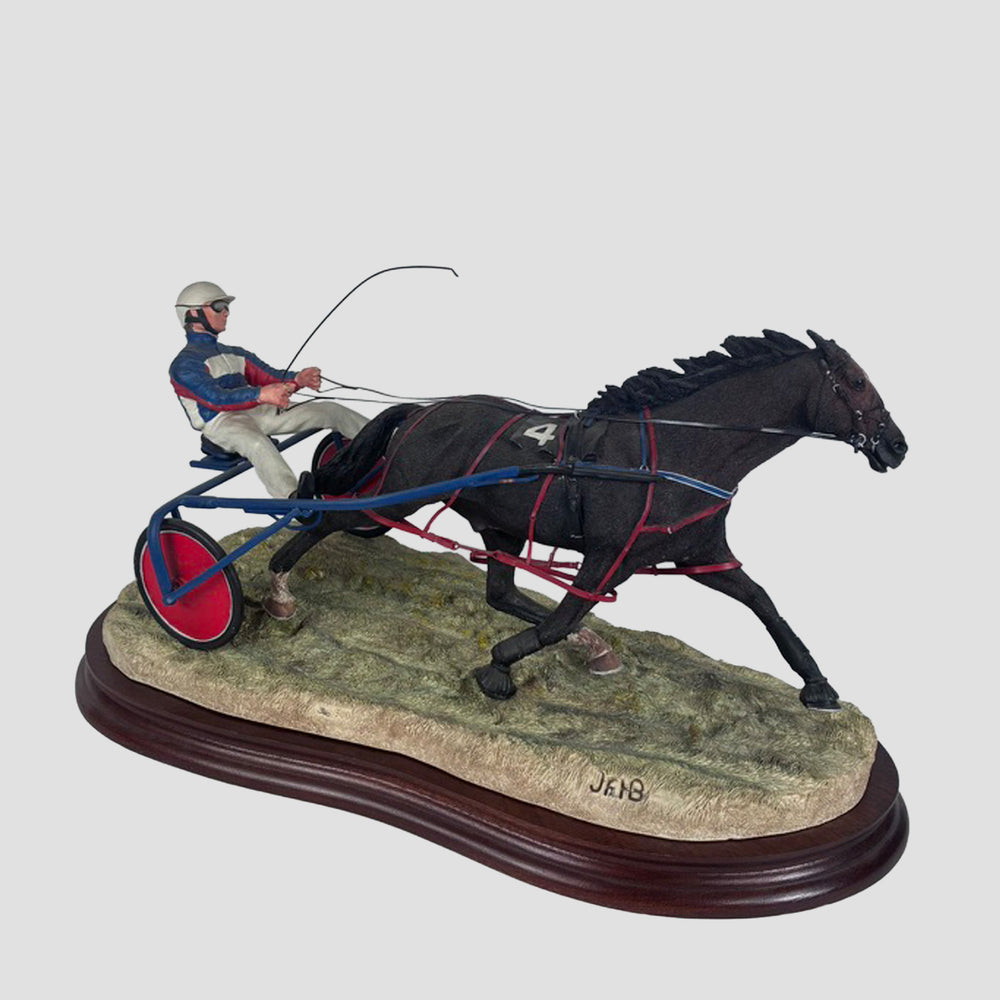 Off And Pacing Border Fine Arts Limited Edition Model With Original Certificate