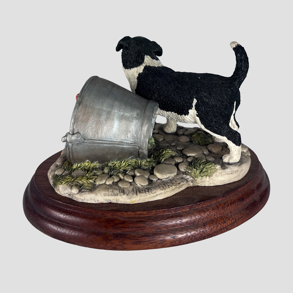 Hide and Seek Border Fine Arts Border Collie Model