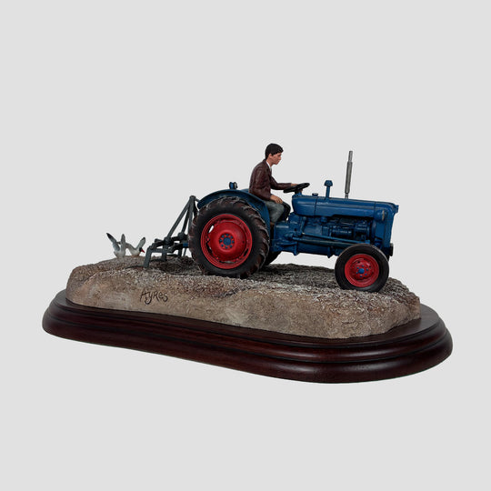 Ridging Up Fordson Dexter Border Fine Arts Tractor Model
