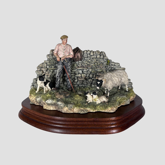 Safe Delivery Border Fine Arts Sheep Model Original Box and Certificate
