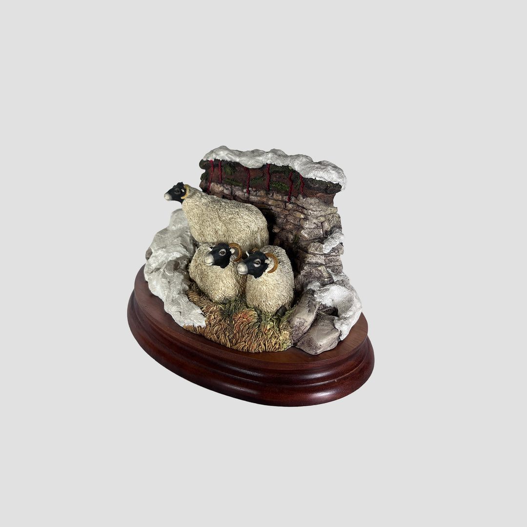 Winter Shelter Limited Edition Sheep Model Border Fine Arts Original Box and Certificate