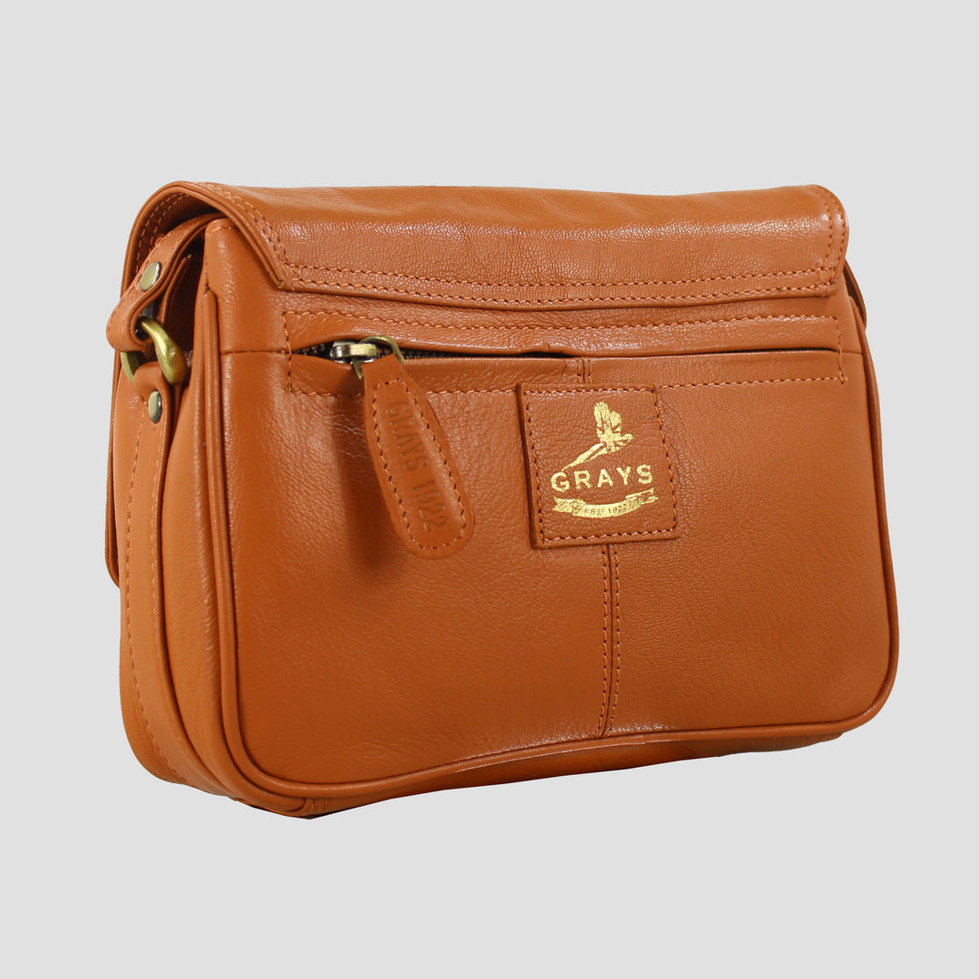 Isla Shoulder Bag with Snaffle in Tan