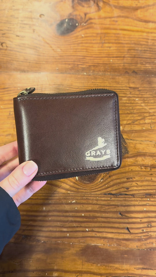 Barrington Leather Round Zip Wallet Brown