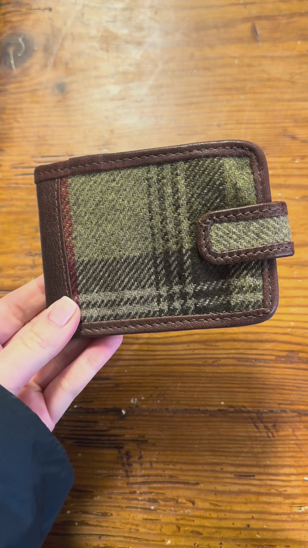 Shenton Wallet In Hunter Tweed