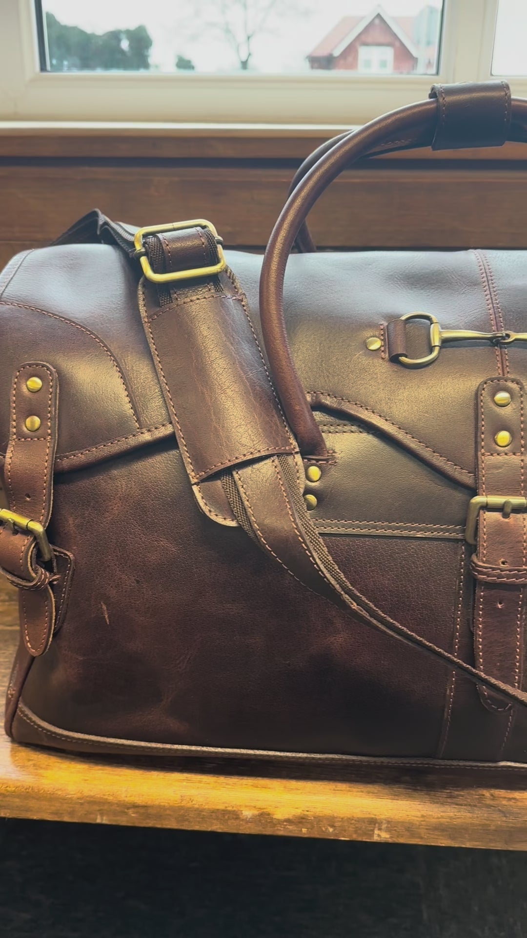 Barrington XL Bag In Leather