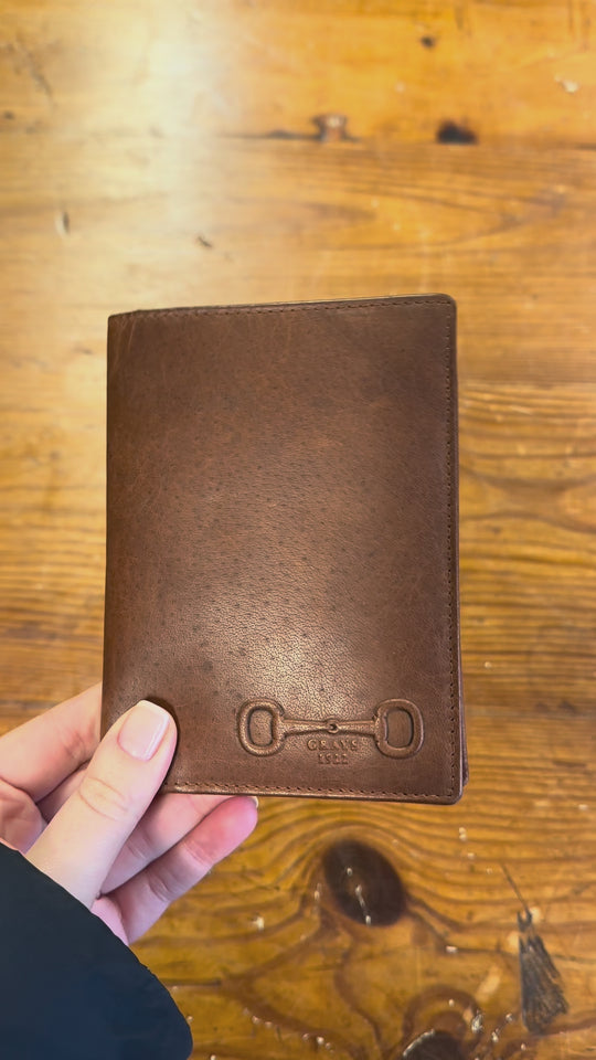 Barrington Leather Passport Holder Tan