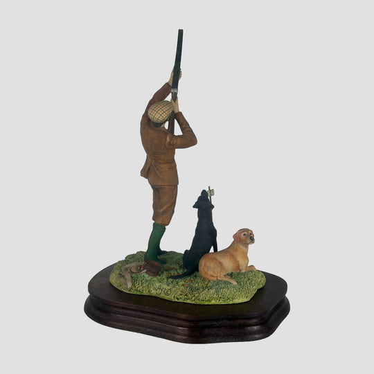 Reaching for the high Bird Labrador Black and Yellow Border Fine Arts Shooting Model
