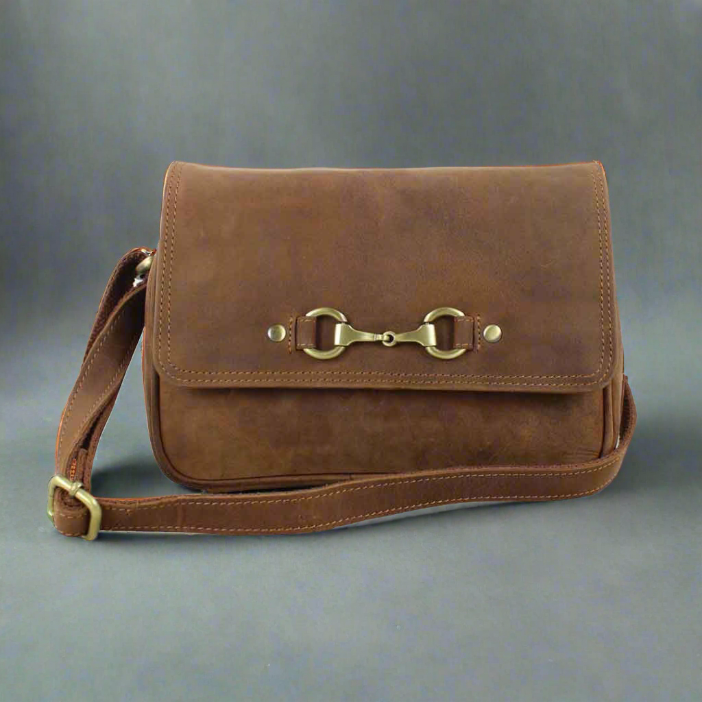 Isla Shoulder Bag with Snaffle in Hunter