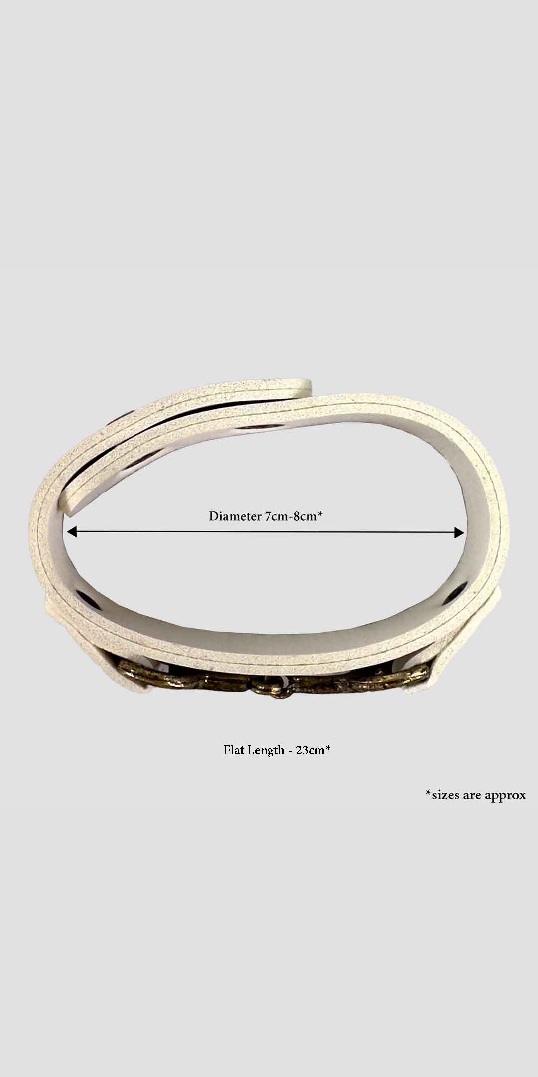 Snaffle Bracelet White